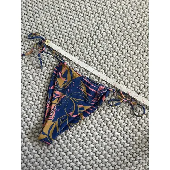 Skatie X The Salty Blonde• ‘Kristen’ Bottom in Anguilla - Picture 15 of 16